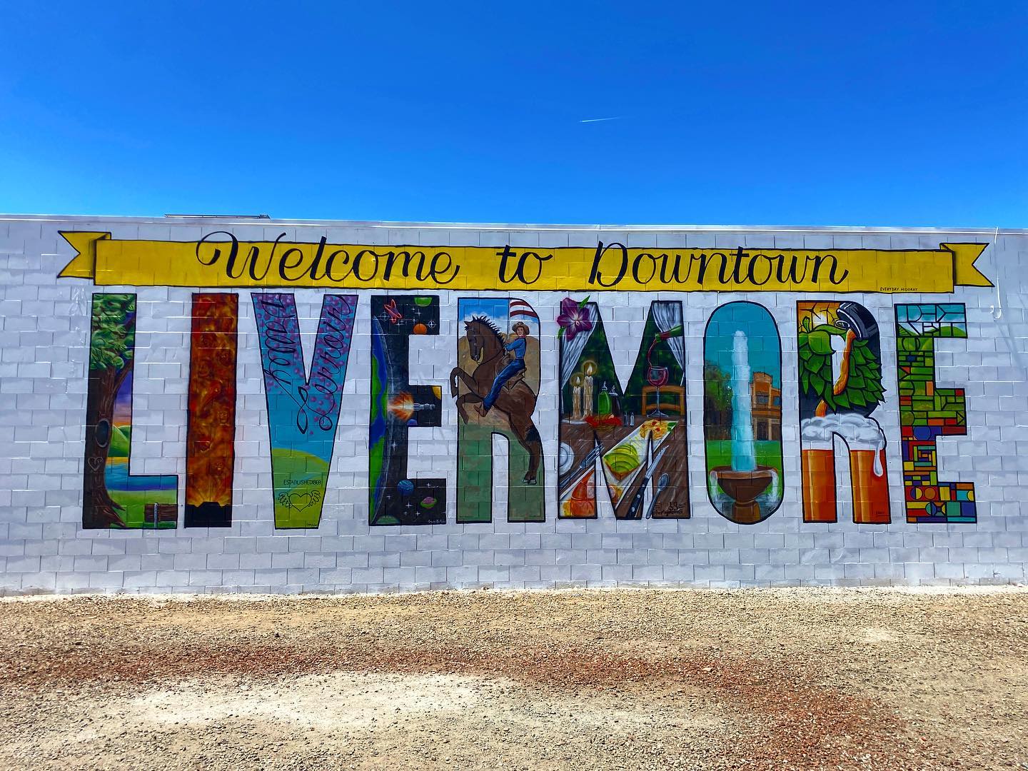 “Welcome to Downtown Livermore” mural